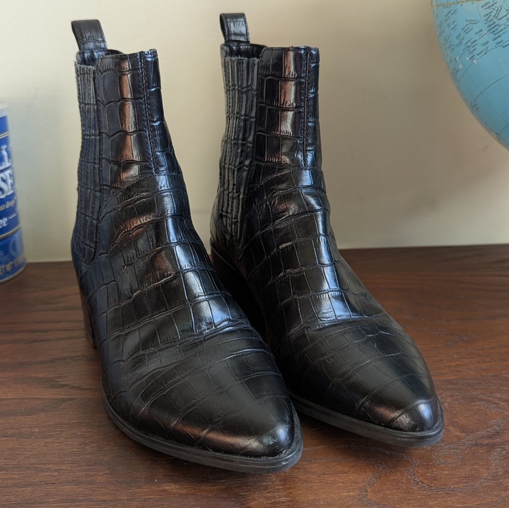 Vagabond Makers Marja croc embossed boots